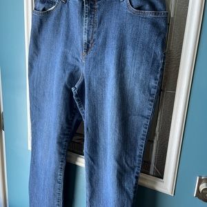 Women’s jeans